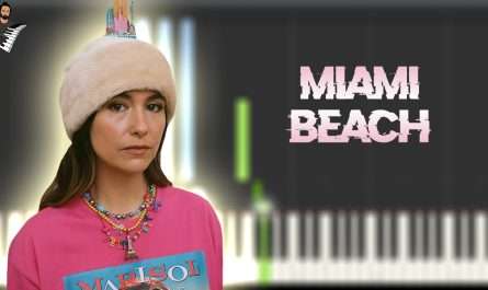 Rigoberta Bandini - MIAMI BEACH